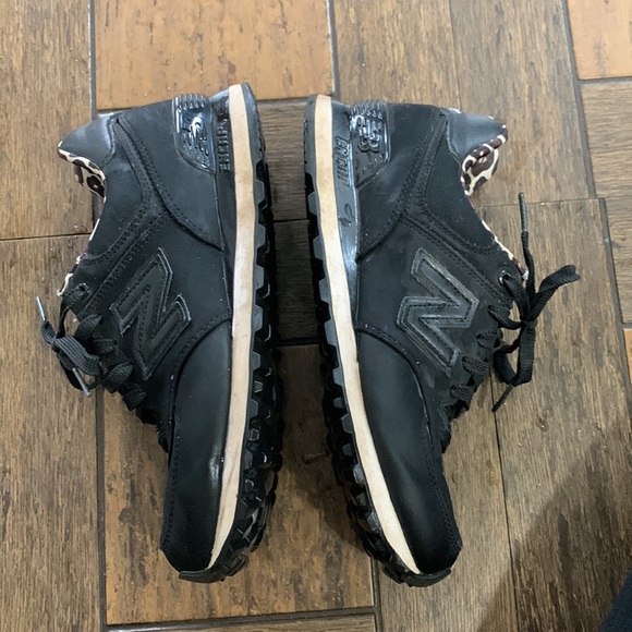 New Balance 8 1/2 - Picture 4 of 5